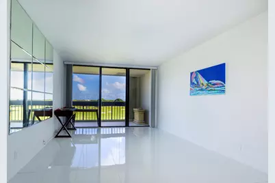 2000 Presidential Way #702, West Palm Beach, FL 33401 - Photo 9