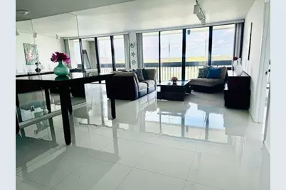2000 Presidential Way #702, West Palm Beach, FL 33401 - Photo 5