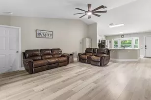 17105 N 70th St Street N, The Acreage, FL 33470 - Photo 13