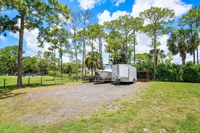 17105 N 70th St Street N, The Acreage, FL 33470 - Photo 25
