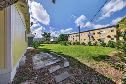 117 NE 8th Street, Pompano Beach, FL 33060 - Photo 29