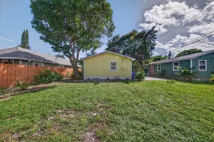 117 NE 8th St, Pompano Beach, FL 33060 - Photo 15