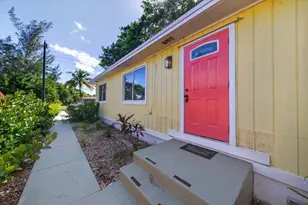 117 NE 8th St, Pompano Beach, FL 33060 - Photo 3