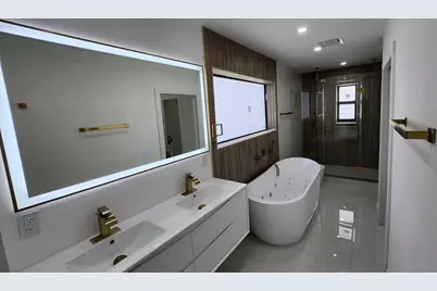 1275 NE 200th Terrace, Miami, FL 33179 - Photo 33