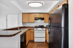 728 Executive Center Dr, West Palm Beach, FL 33401 - Photo 3
