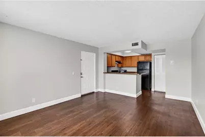 728 Executive Center Drive #29, West Palm Beach, FL 33401 - Photo 11