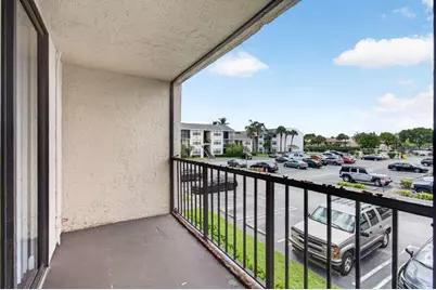 728 Executive Center Drive #29, West Palm Beach, FL 33401 - Photo 29