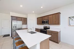 7647 NW Old Grove Ln, Port Saint Lucie, FL 34987 - Photo 11