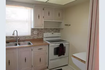 2715 Emory Drive E #C, West Palm Beach, FL 33415 - Photo 3