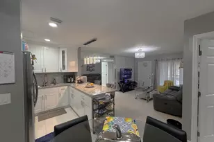 6575 W 27th Ct, Hialeah, FL 33016 - Photo 5