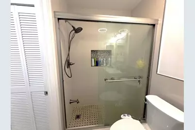 6575 W 27th Court #21-46, Hialeah, FL 33016 - Photo 13