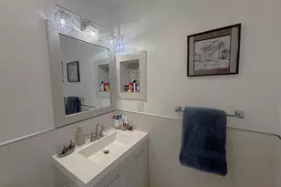 6575 W 27th Ct, Hialeah, FL 33016 - Photo 17