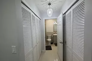 6575 W 27th Ct, Hialeah, FL 33016 - Photo 15
