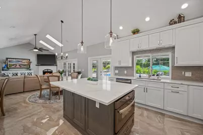 13275 Garwood Court, Wellington, FL 33414 - Photo 9