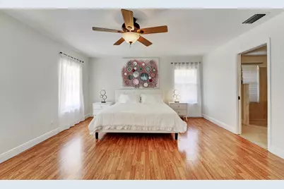 14608 Paddock Drive, Wellington, FL 33414 - Photo 17