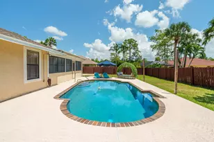 14608 Paddock Dr, Wellington, FL 33414 - Photo 29