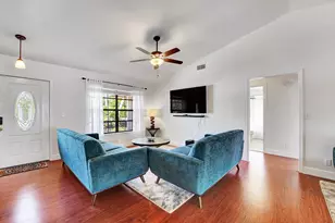 14608 Paddock Dr, Wellington, FL 33414 - Photo 9