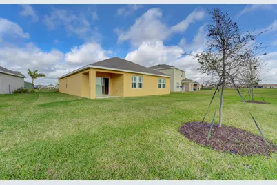 10519 SW Vasari Way, Port Saint Lucie, FL 34987 - Photo 5