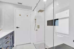 8411 Theresa Rd, Boynton Beach, FL 33472 - Photo 5