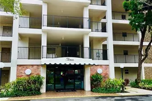 2900 N Palm Aire Dr N, Pompano Beach, FL 33069 - Photo 11