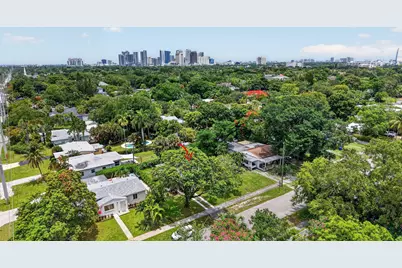 841 SW 18th Court, Fort Lauderdale, FL 33315 - Photo 37