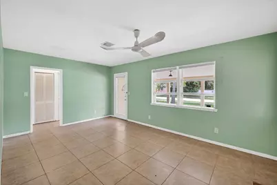 841 SW 18th Court, Fort Lauderdale, FL 33315 - Photo 7