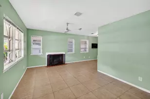 841 SW 18th Ct, Fort Lauderdale, FL 33315 - Photo 5