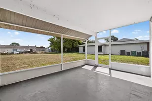 261 SW Cherryhill Rd, Port Saint Lucie, FL 34953 - Photo 19