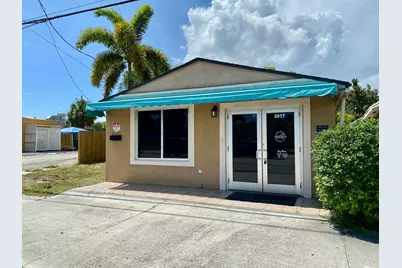 2017 Ave D, Fort Pierce, FL 34950 - Photo 3