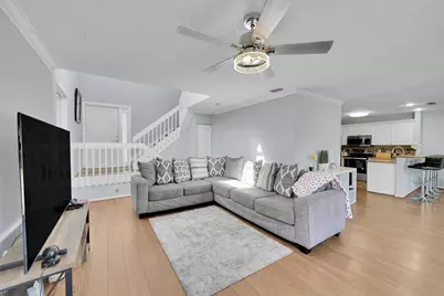 10615 NW 12th Court, Plantation, FL 33322 - Photo 3