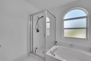 10615 NW 12th Ct, Plantation, FL 33322 - Photo 13