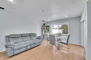 10615 NW 12th Ct, Plantation, FL 33322 - Photo 5