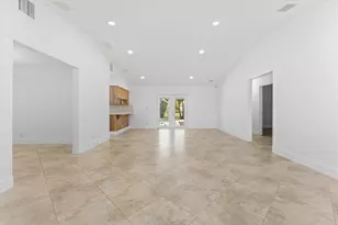 11580 NW 20th Dr NW, Coral Springs, FL 33071 - Photo 3