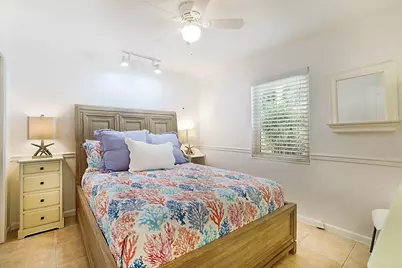 338 NE 7th Avenue #A, Delray Beach, FL 33483 - Photo 11