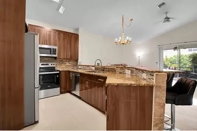 7705 Forest Green Lane, Boynton Beach, FL 33436 - Photo 11