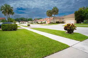 3872 Summer Chase Ct, Lake Worth, FL 33467 - Photo 3