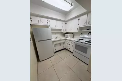 2841 NE 32nd Street #2, Fort Lauderdale, FL 33306 - Photo 11