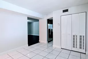 3253 Foxcroft Rd, Miramar, FL 33025 - Photo 19