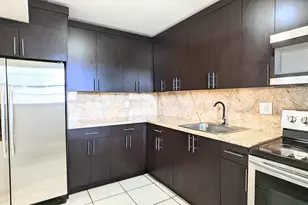 3253 Foxcroft Rd, Miramar, FL 33025 - Photo 11
