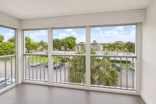 1201 Hillcrest Ct, Hollywood, FL 33021 - Photo 7