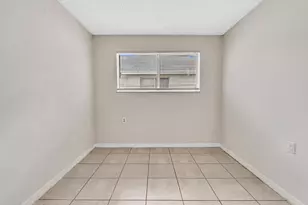 1020 Lake Victoria Dr, West Palm Beach, FL 33411 - Photo 37