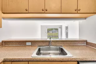 1020 Lake Victoria Dr, West Palm Beach, FL 33411 - Photo 11
