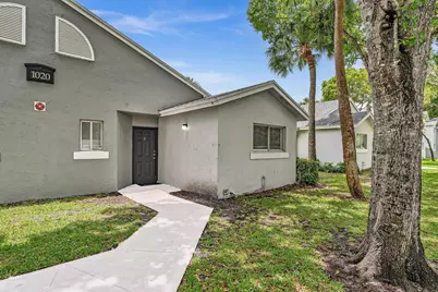 1020 Lake Victoria Drive #B, West Palm Beach, FL 33411 - Photo 1