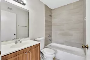 1020 Lake Victoria Dr, West Palm Beach, FL 33411 - Photo 25