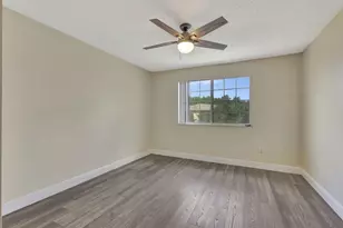 600 N Crestwood Ct Ct N, Royal Palm Beach, FL 33411 - Photo 19
