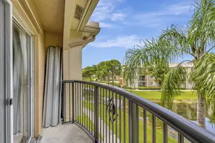 600 N Crestwood Ct Ct N, Royal Palm Beach, FL 33411 - Photo 25