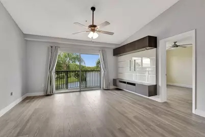 600 N Crestwood Ct Court N #609, Royal Palm Beach, FL 33411 - Photo 11