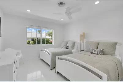 1012 Langer Way, Delray Beach, FL 33483 - Photo 15