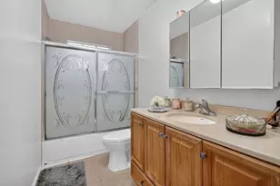 18977 NW 63rd Ct Circle, Miami Gardens, FL 33015 - Photo 37