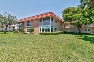 63 Woodland Dr, Vero Beach, FL 32962 - Photo 1